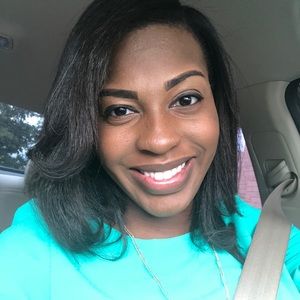 Meet your Posher, Caitlyn